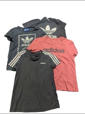 Adidas T-Shirt Bundle 4 Tops Women’s Small/Medium